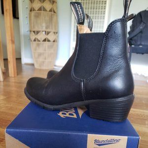 Blundstone 1671 Women's Size 8